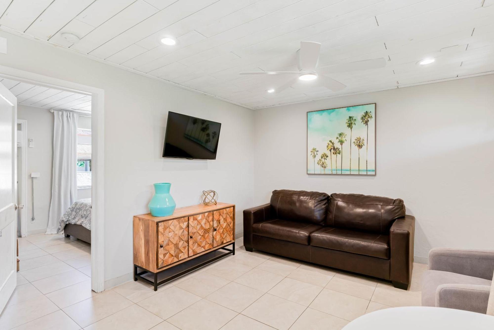 Beachside Retreat W Heated Pool 圣徒皮特海滩 外观 照片
